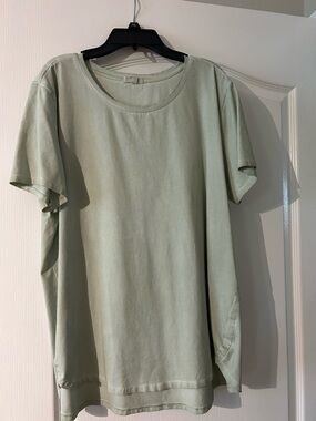 NIC+ZOE Sage Green Short Sleeve Crewneck Tee